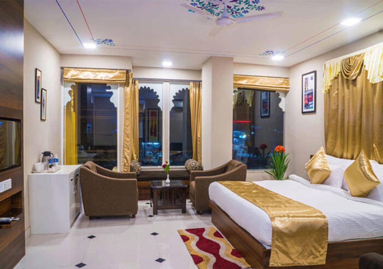 Hotel Kingfisher Udaipur Exteriör bild